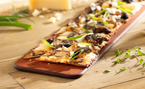 ROASTED MUSHROOM FLATBREAD