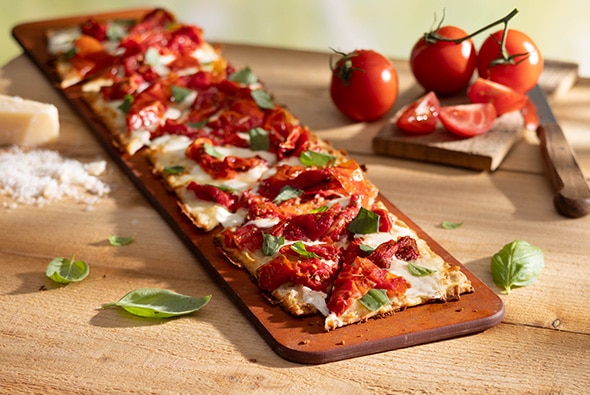 ROASTED TOMATO FLATBREAD